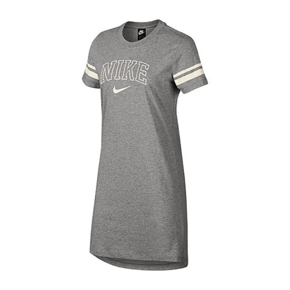 Nike Short Sleeve Sheath Dress